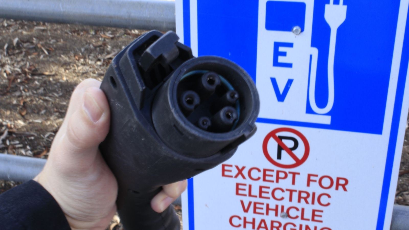 EV Charging Station (Twitter Post)